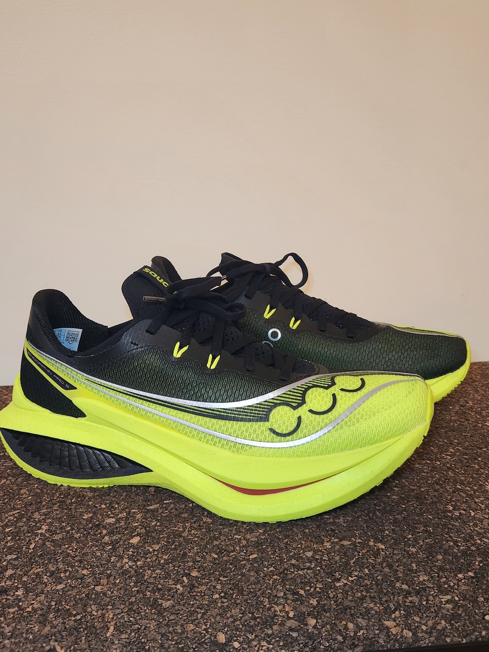 Saucony Endorphin Pro 5 Carbon Plated Running Shoes Mens Size 9.5